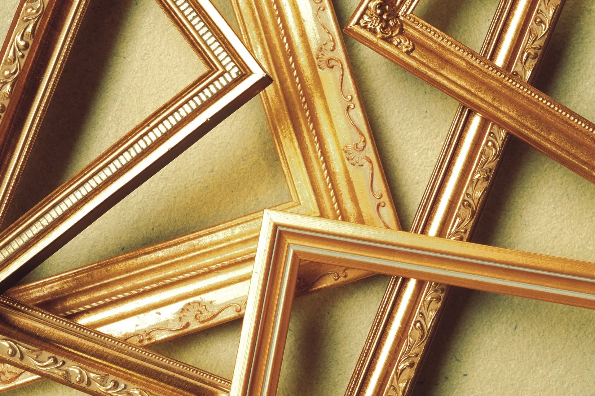5 Qualities To Look For In Custom Framing Services